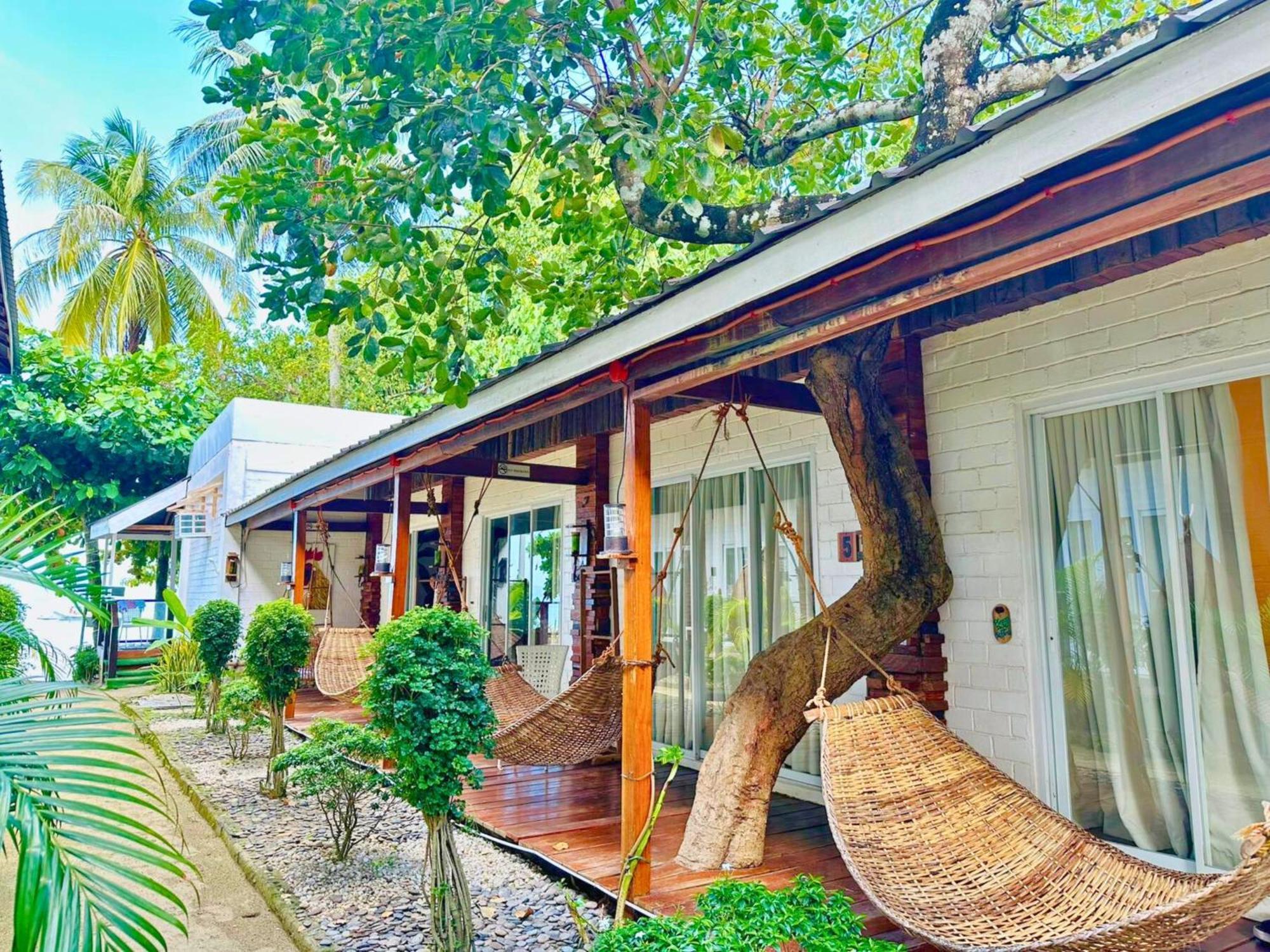 Hotel Suites By Eco Hotels