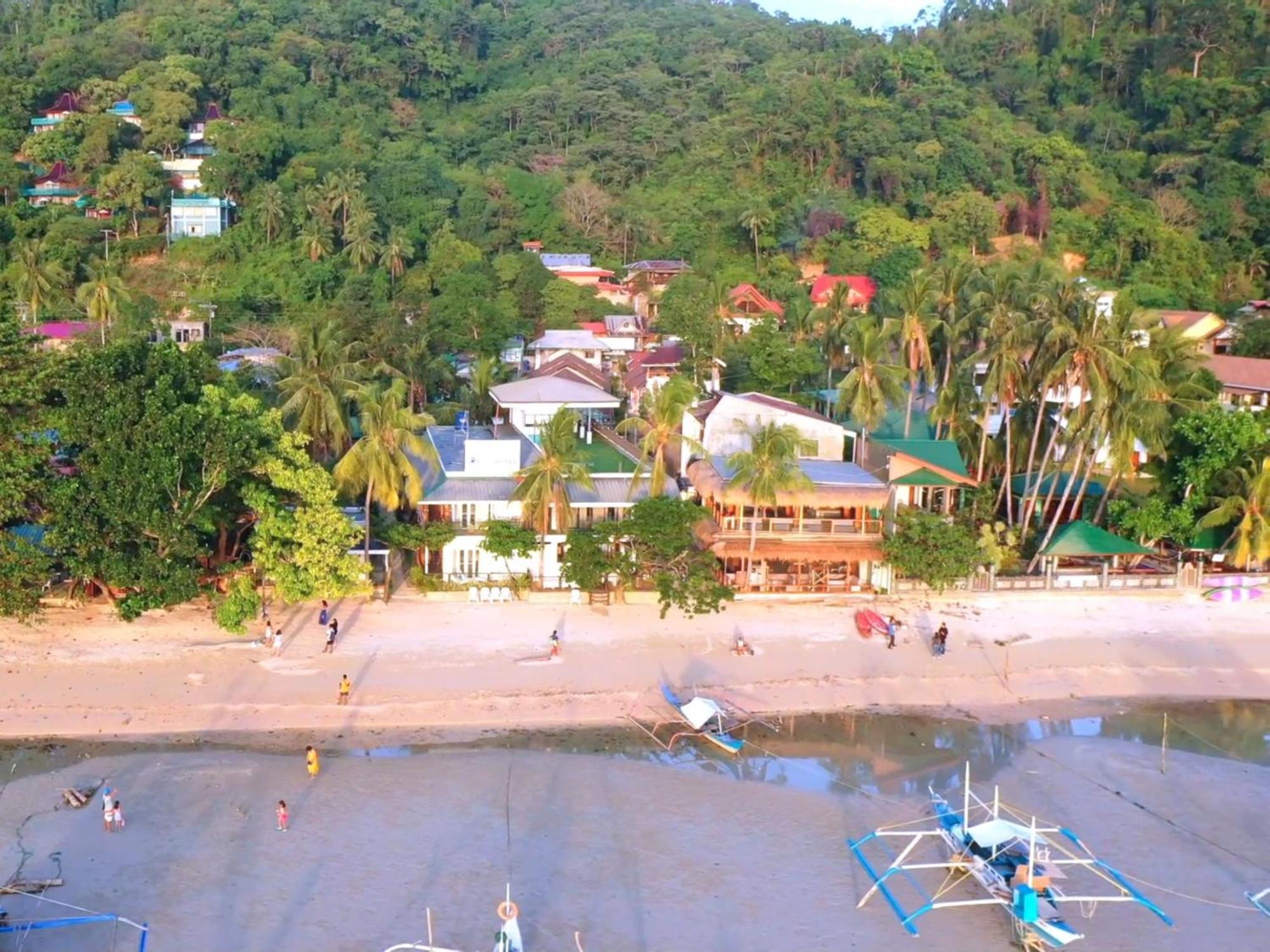 Suites By Eco Hotels