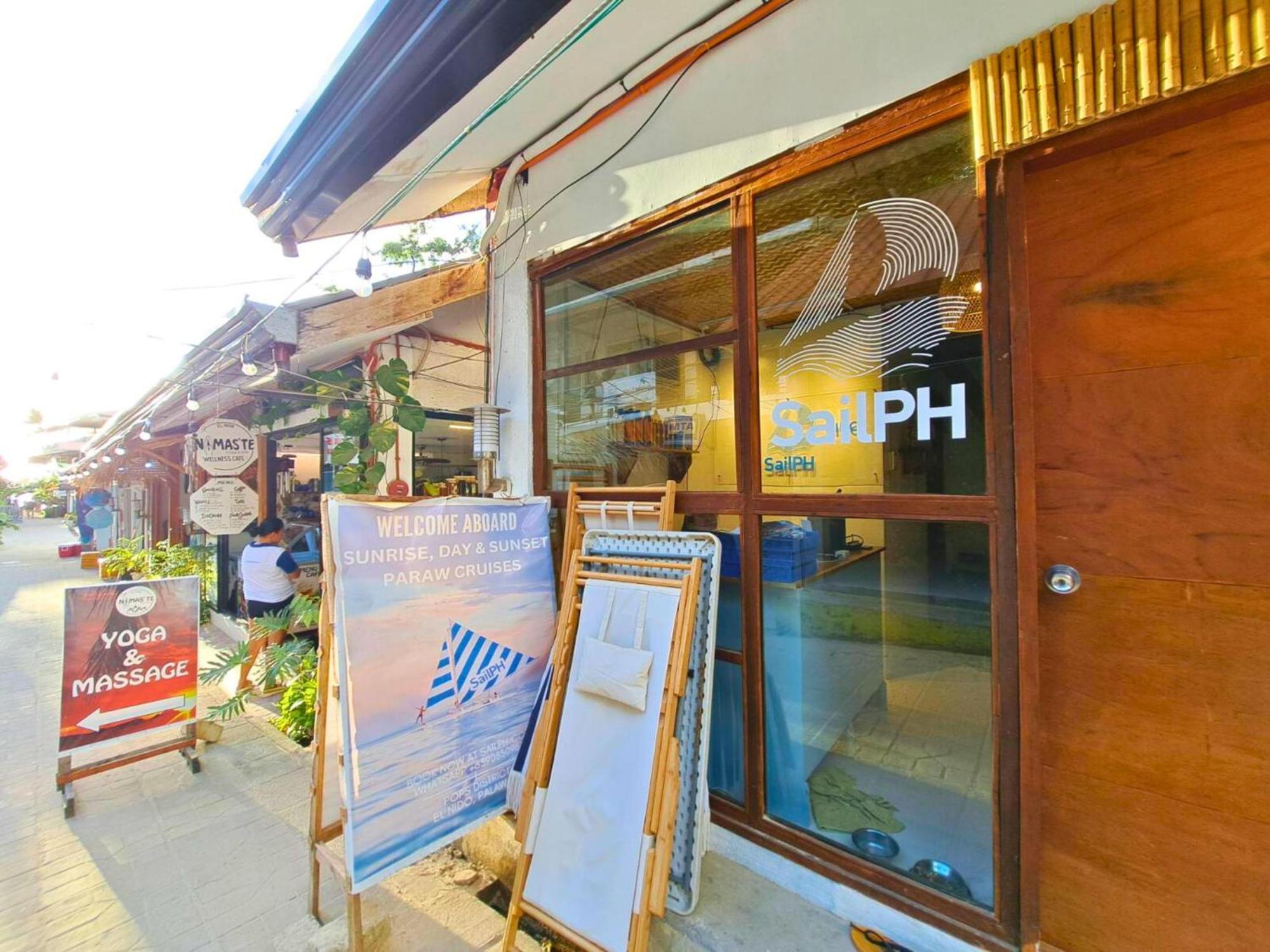 Suites By Eco Hotels 2* El Nido