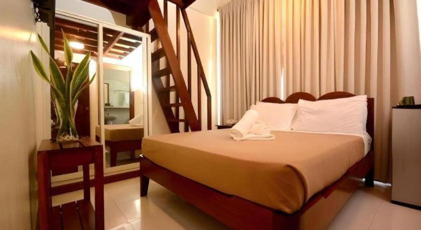 Ipil Hotel El Nido