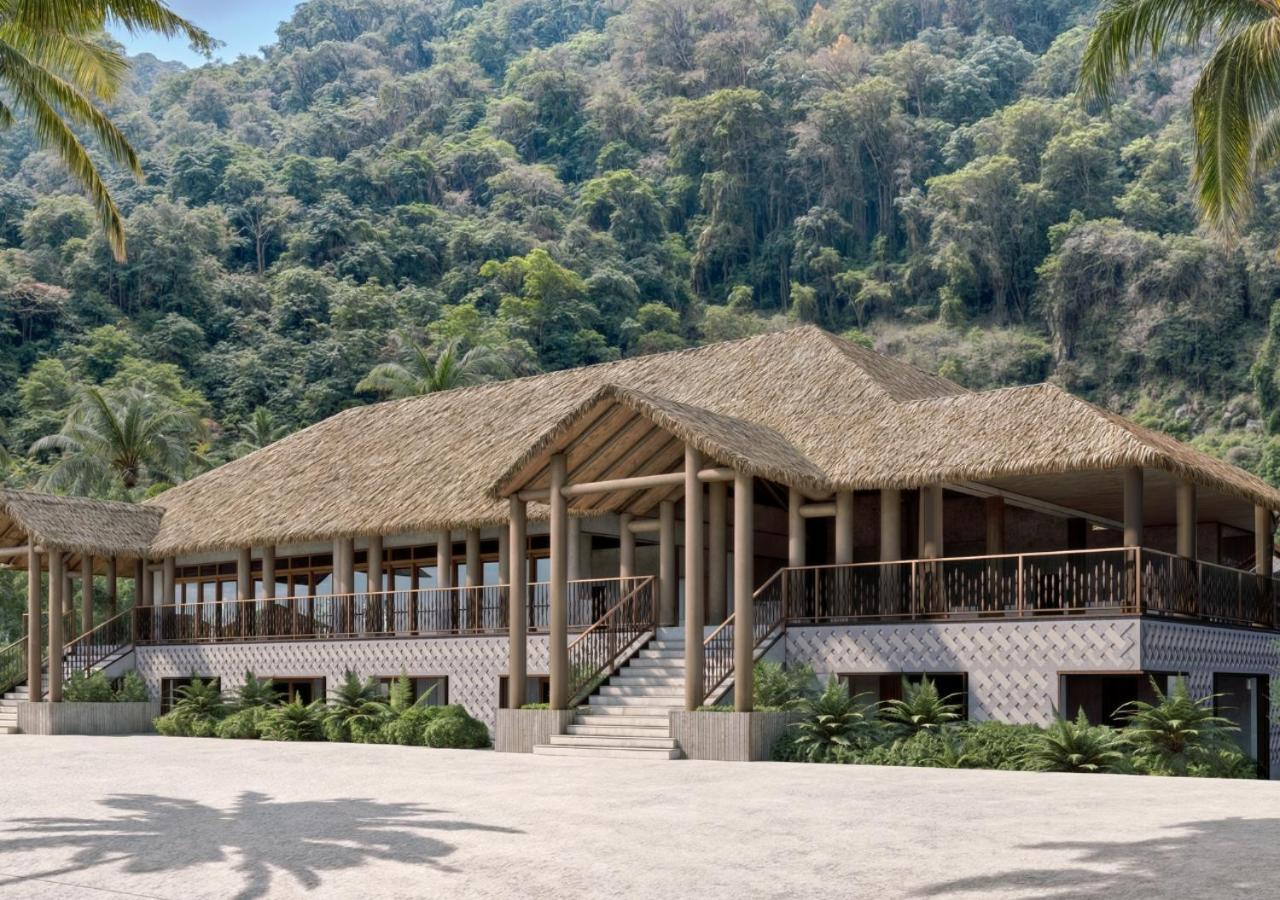 Resort Lagen Island