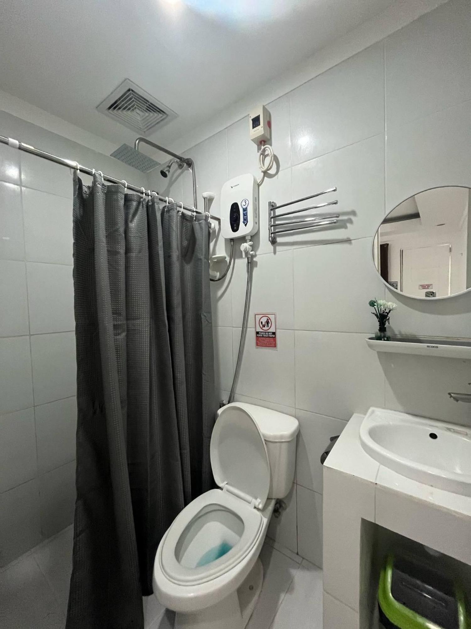Carandang Tourist Guest house *