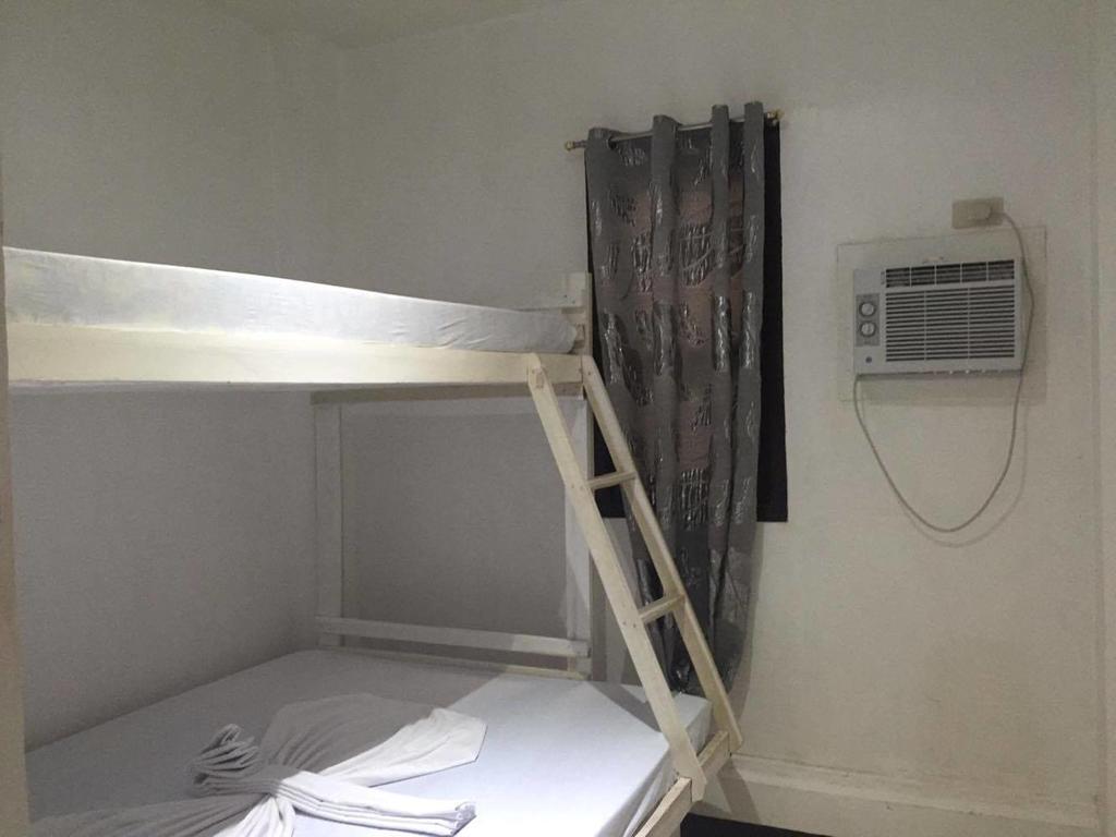 Alexzus Backpackers Travel El Nido