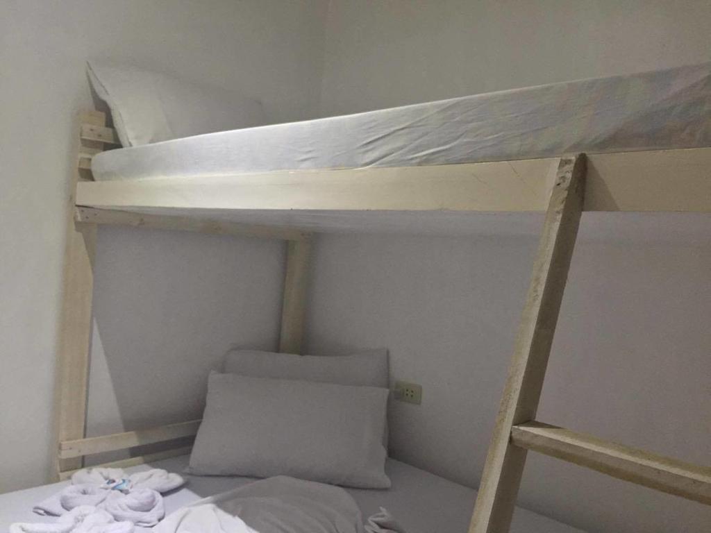 Alexzus Backpackers Travel Hostel El Nido