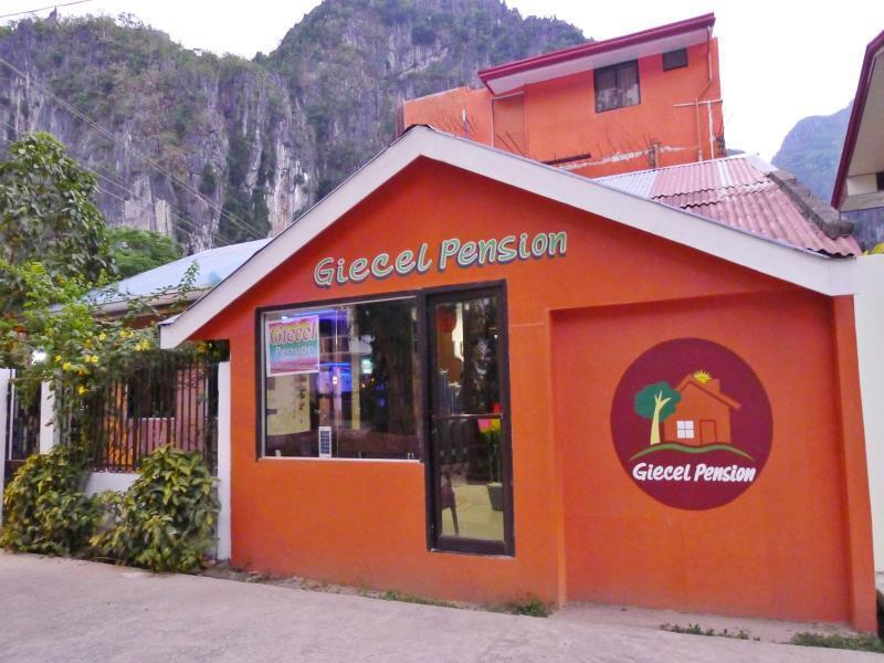 Inn Giecel 2*