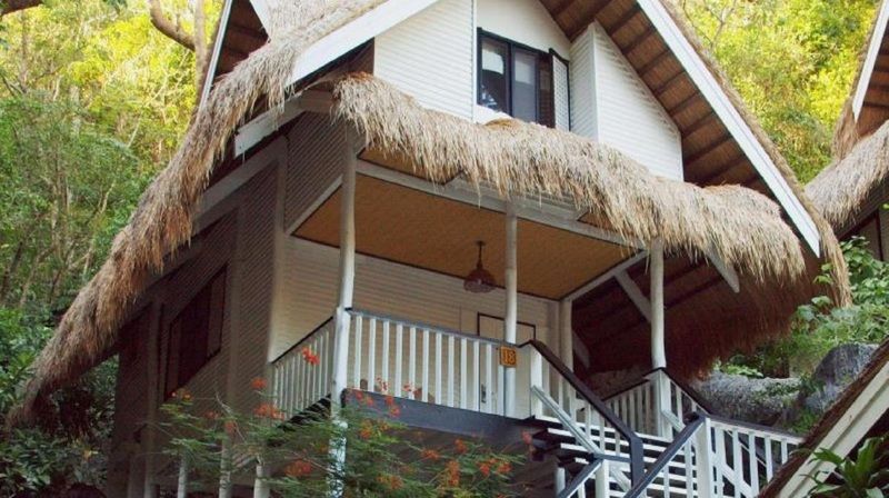 Resort Miniloc Island