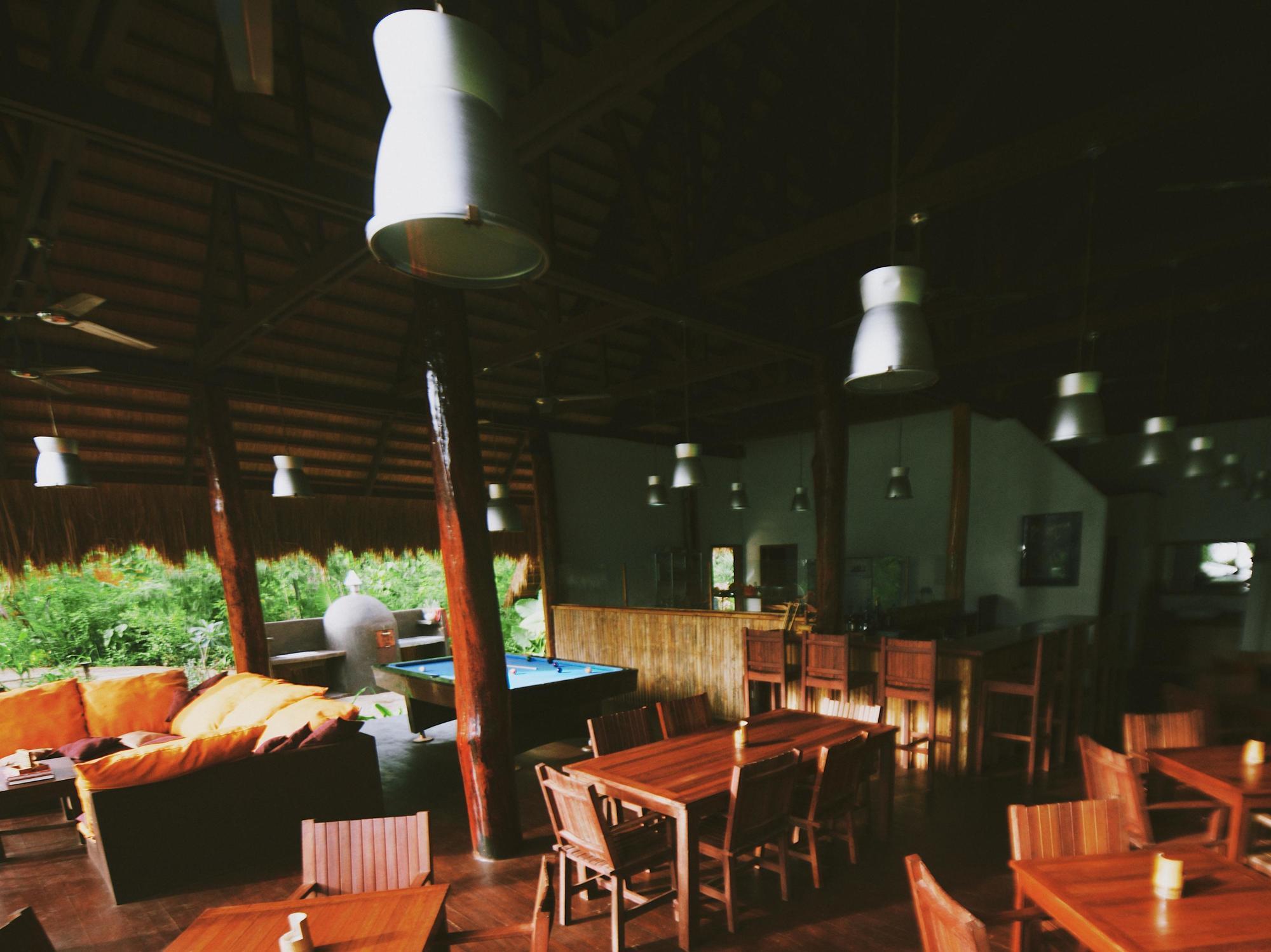 Hotel Qi By Cocotel Powered By Aston 3*