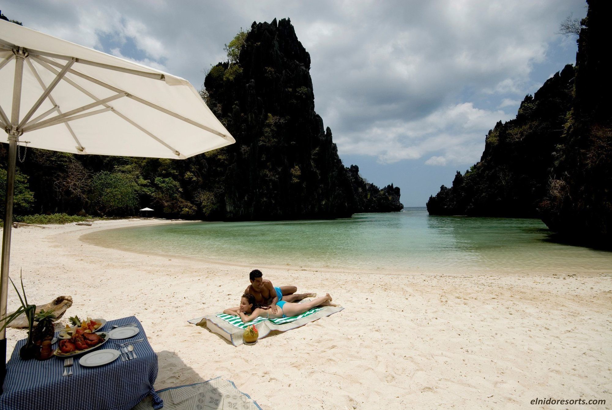 Pangulasian Island El Nido