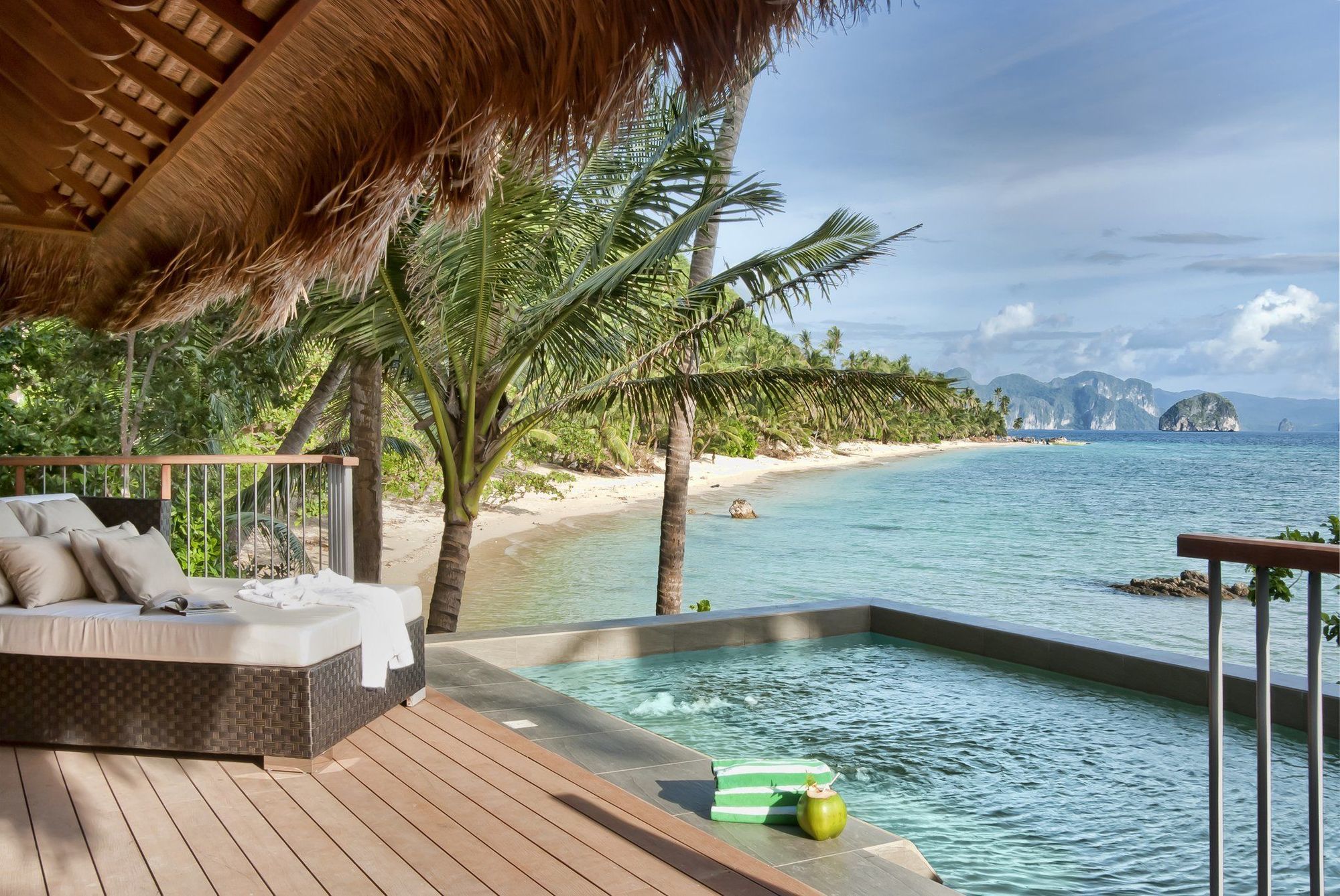 Pangulasian Island