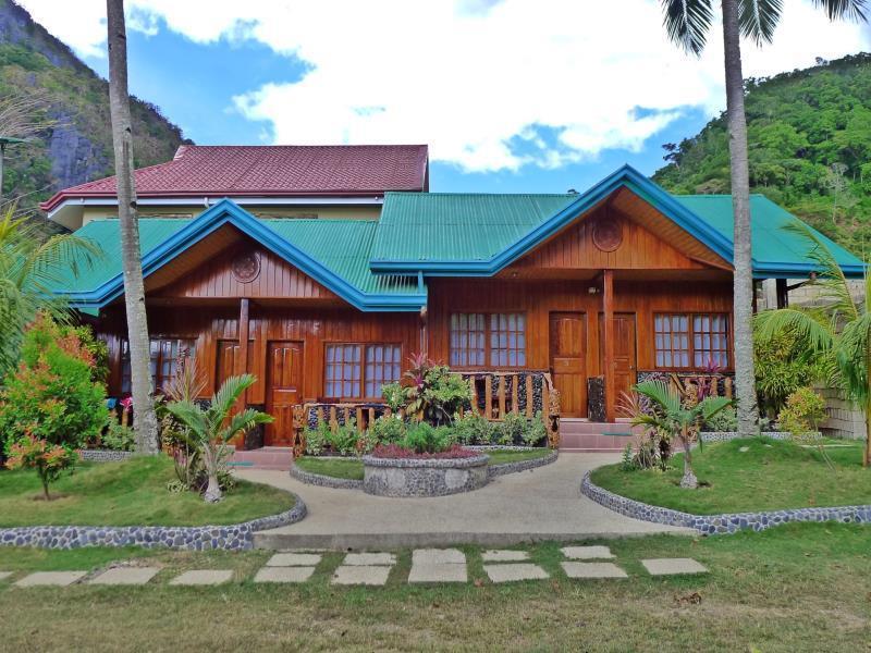 Hotel Jurias Garden