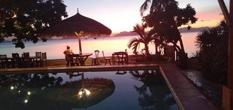 Four Seasons Seaview 3* El Nido