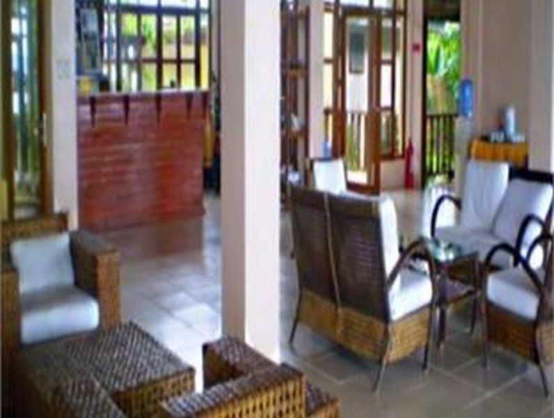 Resort Cove 2*