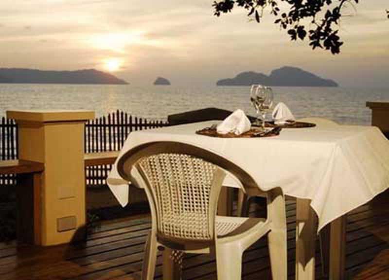 Cove Resort El Nido