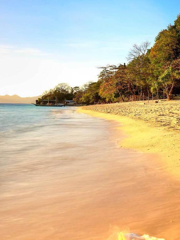 Lally And Abet Resort 3*