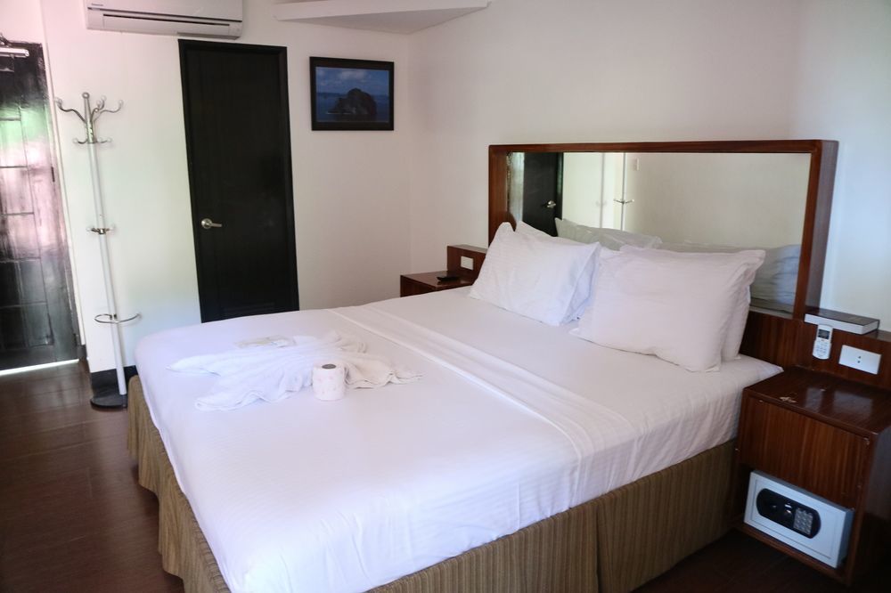 Bill Tourist Inn 2*