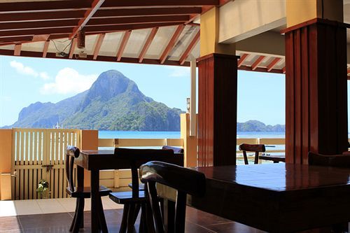 Hotel El Nido Beach Hotel