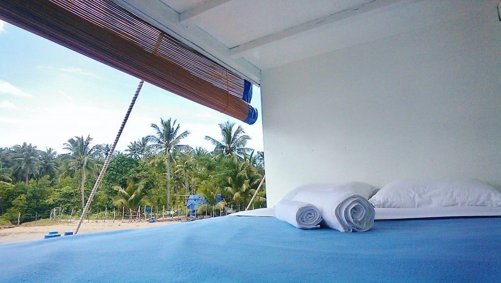 Palawan Secret Cruise Floating 2* El Nido