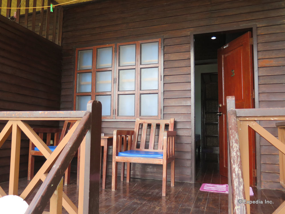 Rosanna's El Nido