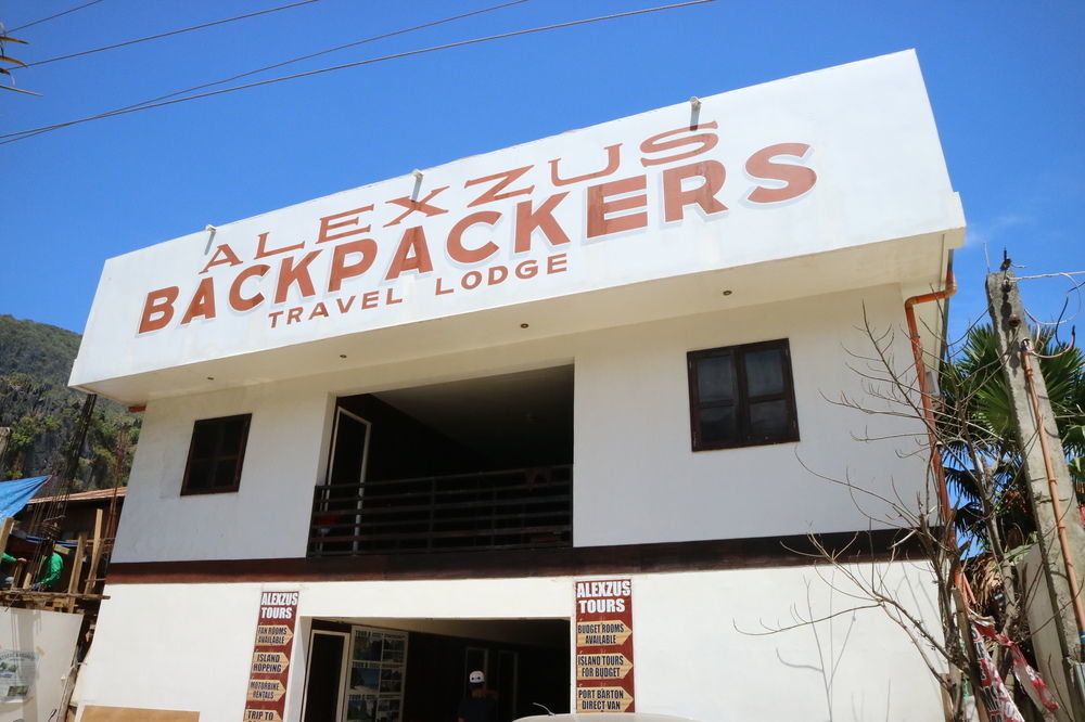 Hostel Alexzus Backpackers Travel