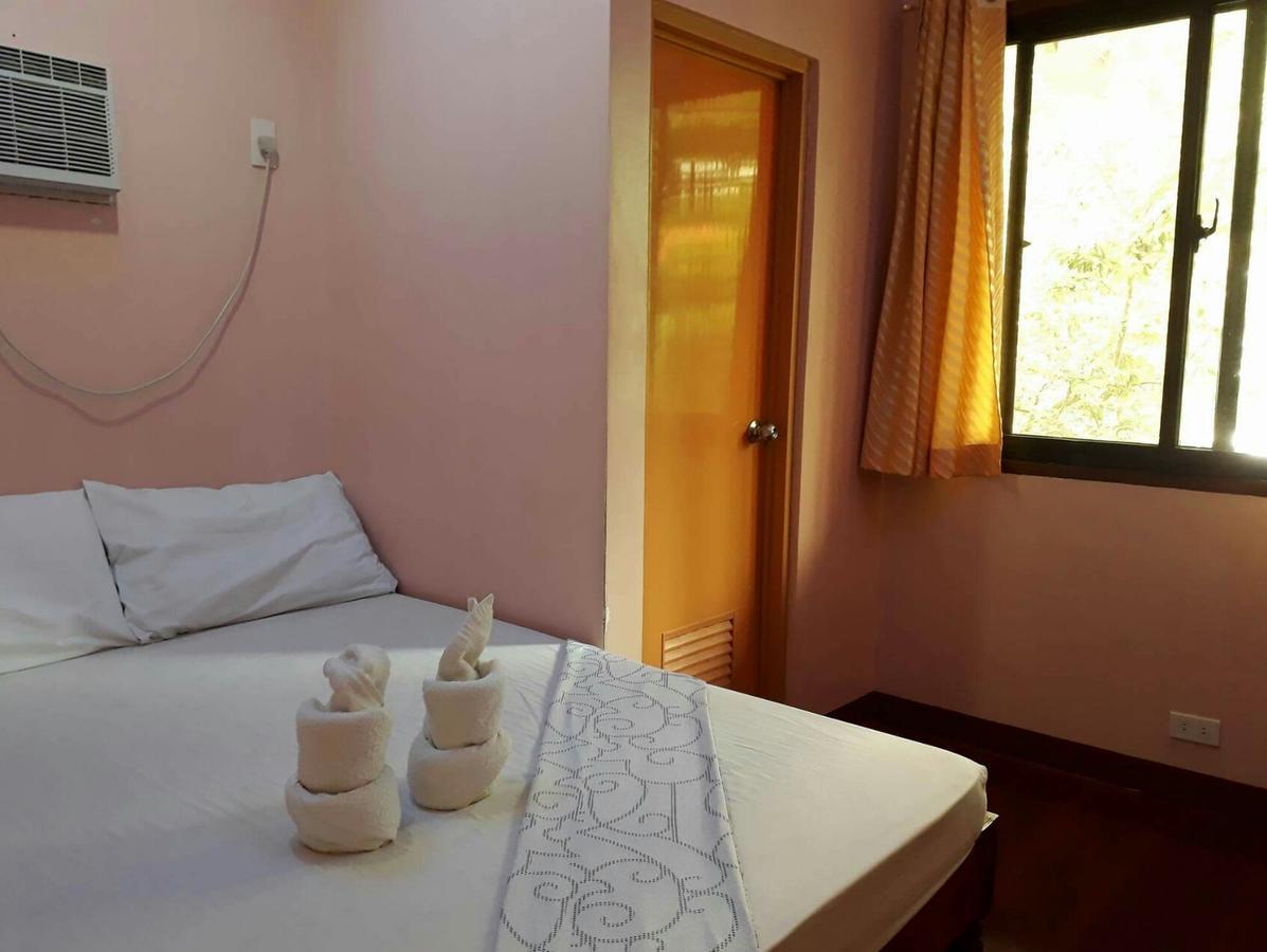 David & Vhie Homestay-david's