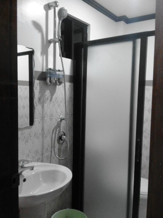 Inn Vali-joe Travel *