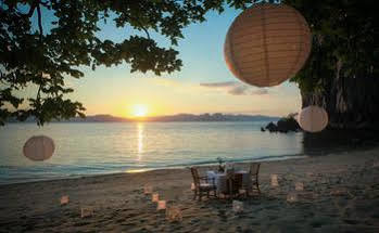 Resort Lagen Island