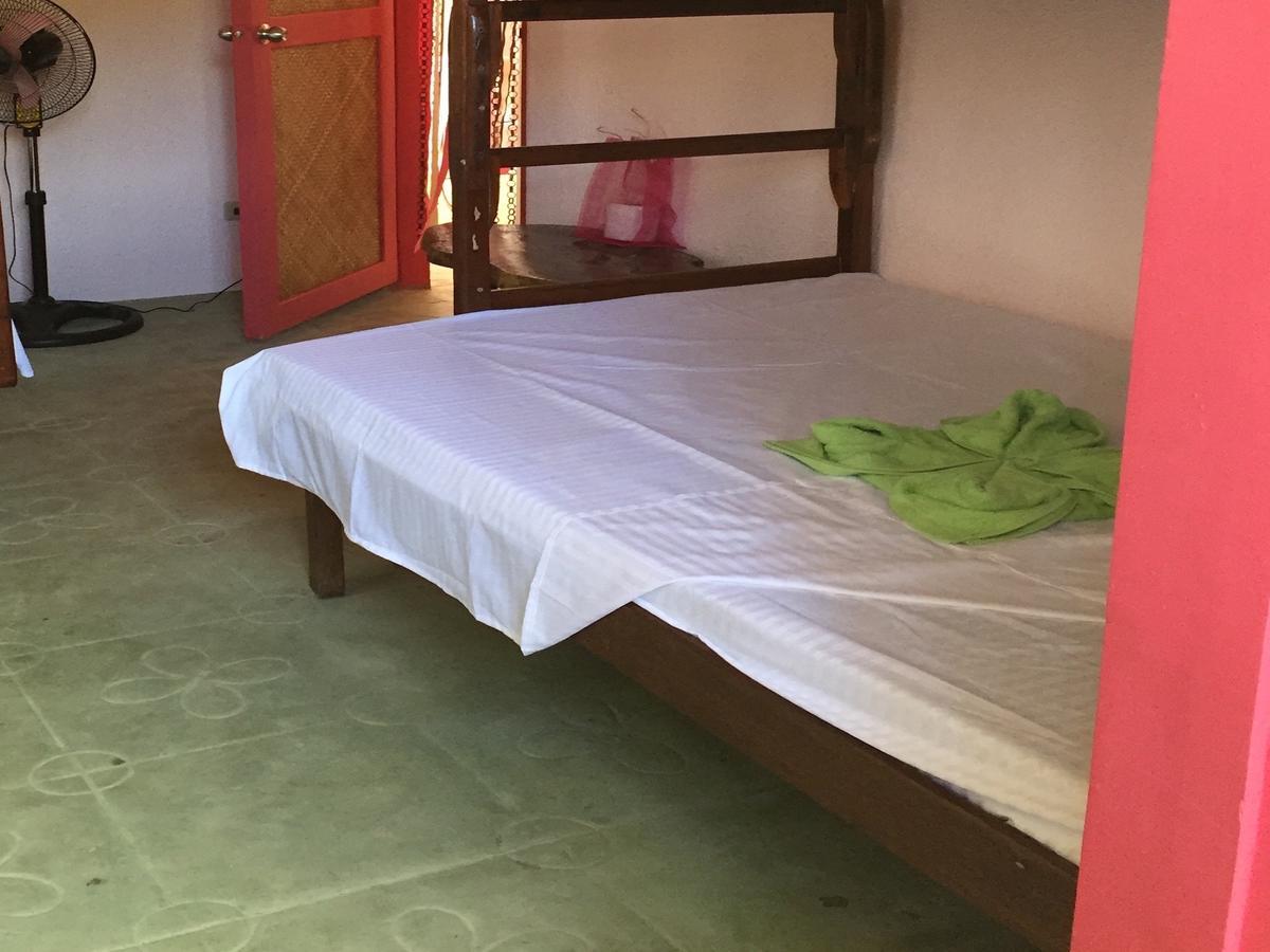 Hostel Elternative *