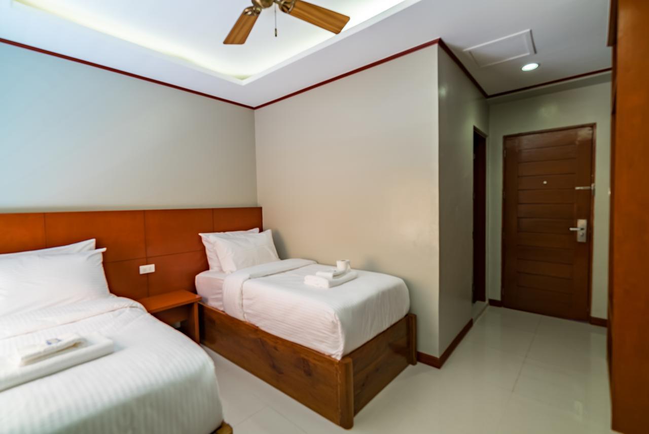 Hotel Coral Cliff 2*