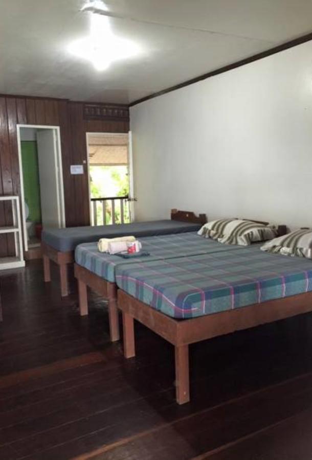 Ricos Cottages Guest house 2*