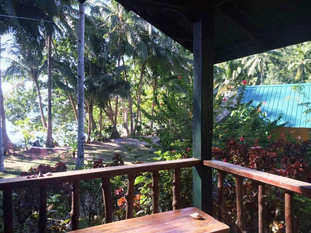 Garden Bay Beach El Nido