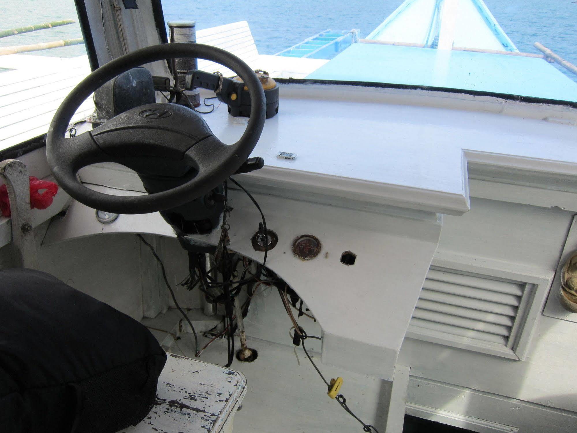 Hotel Palawan Secret Cruise Floating 2*