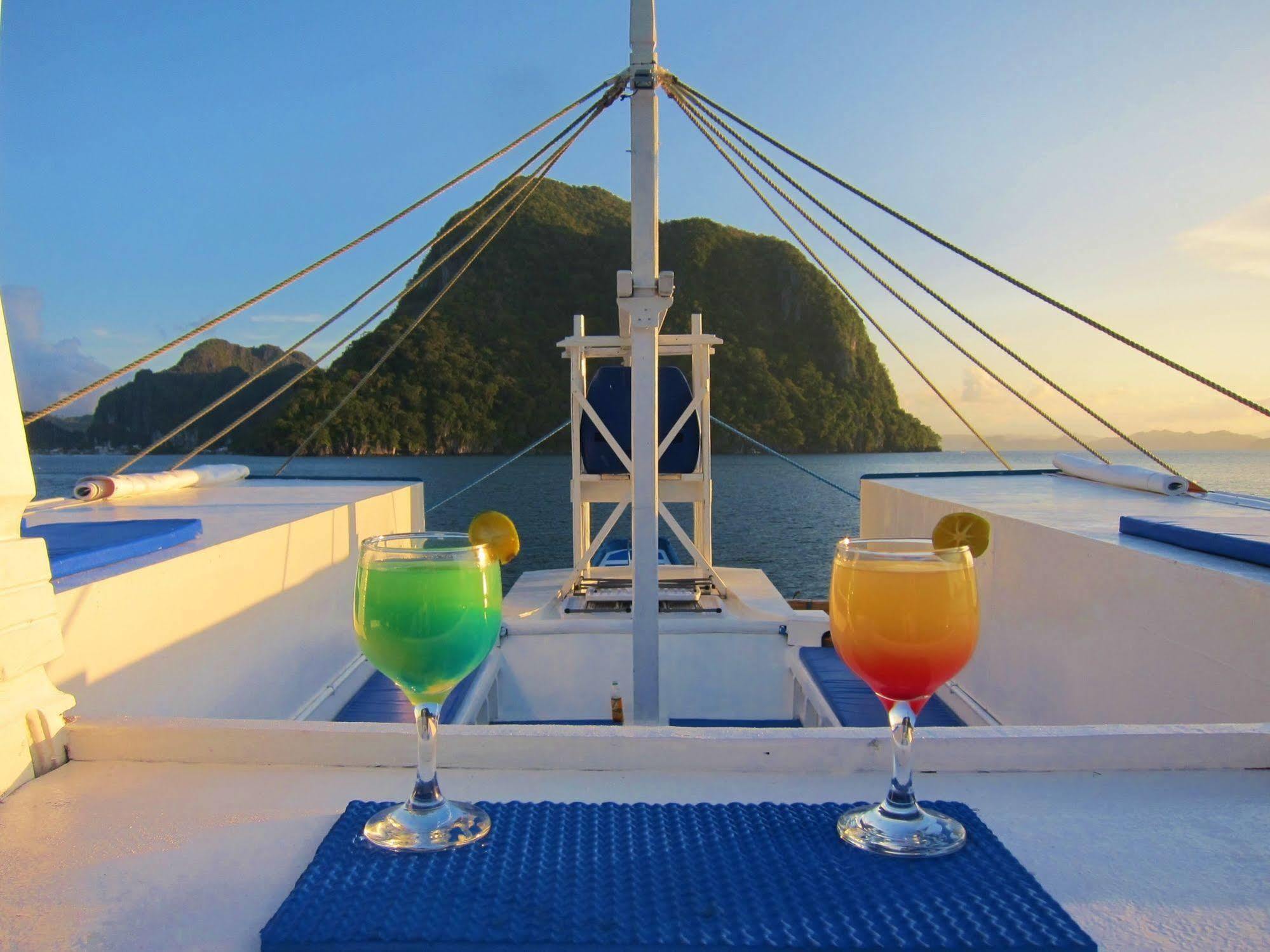 Palawan Secret Cruise Floating Hotel