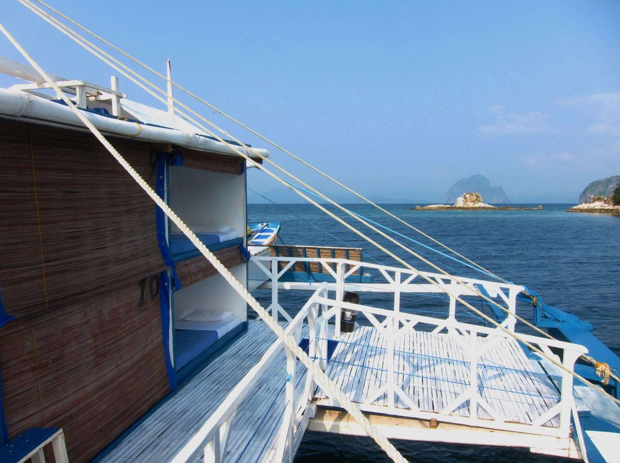 Palawan Secret Cruise Floating Hotel El Nido