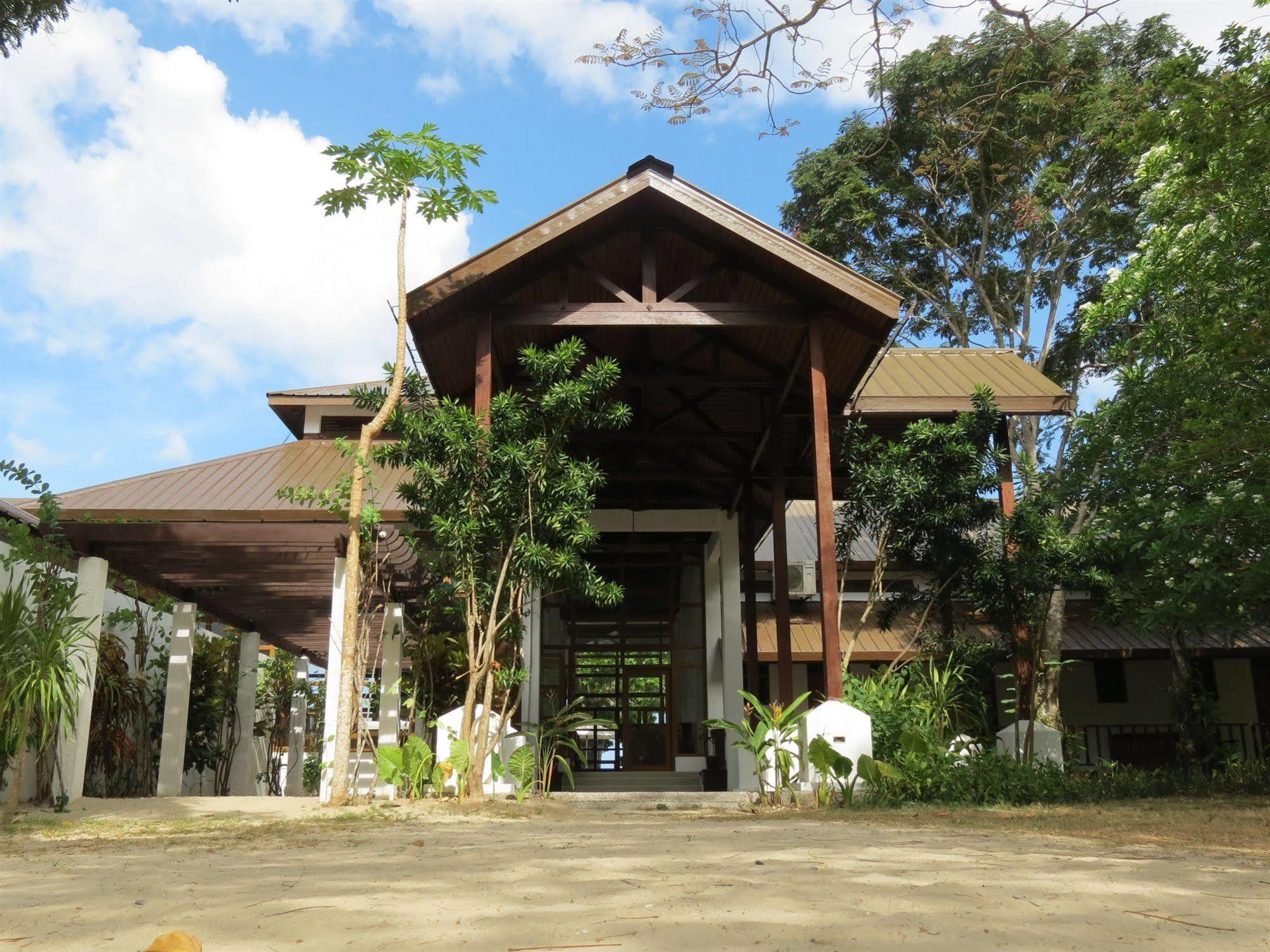 Cove Resort 2*