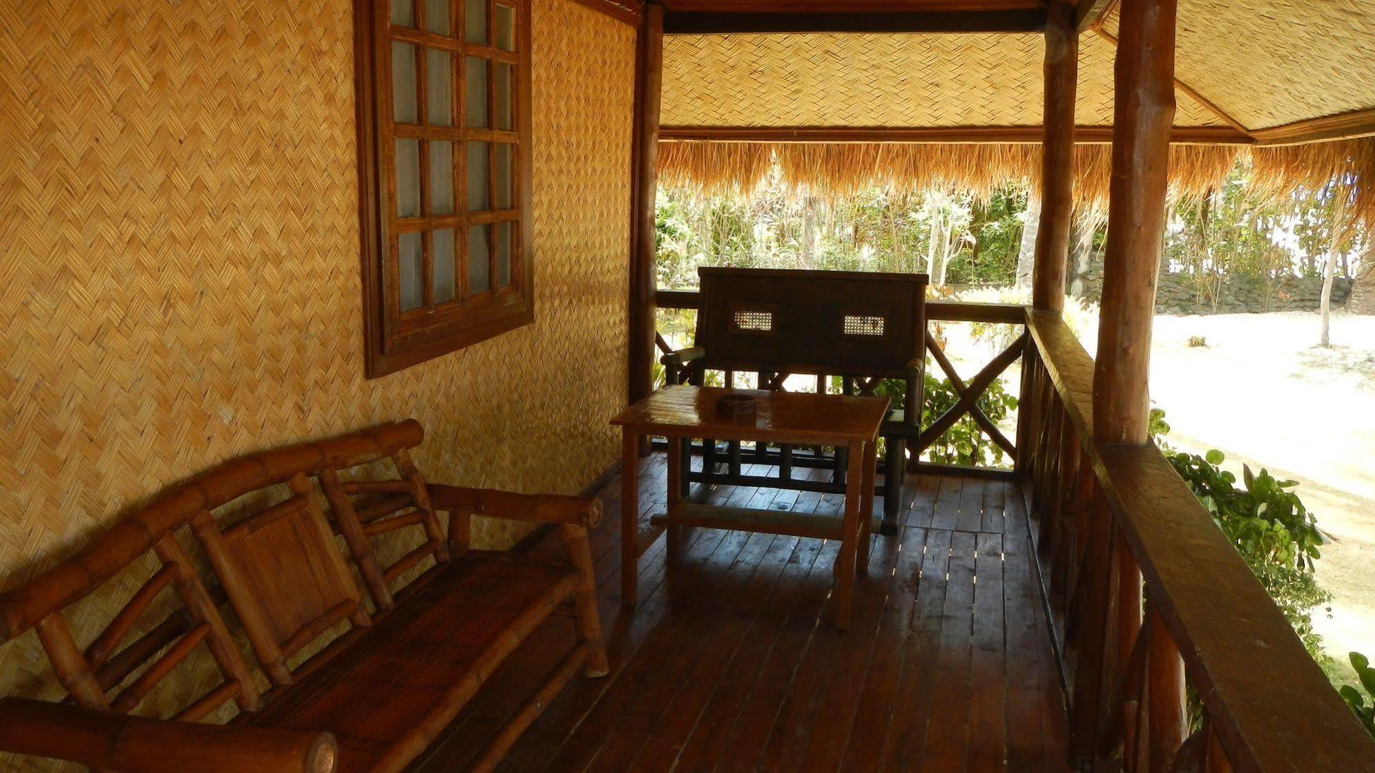 Las Cabanas Beach Resort 2*