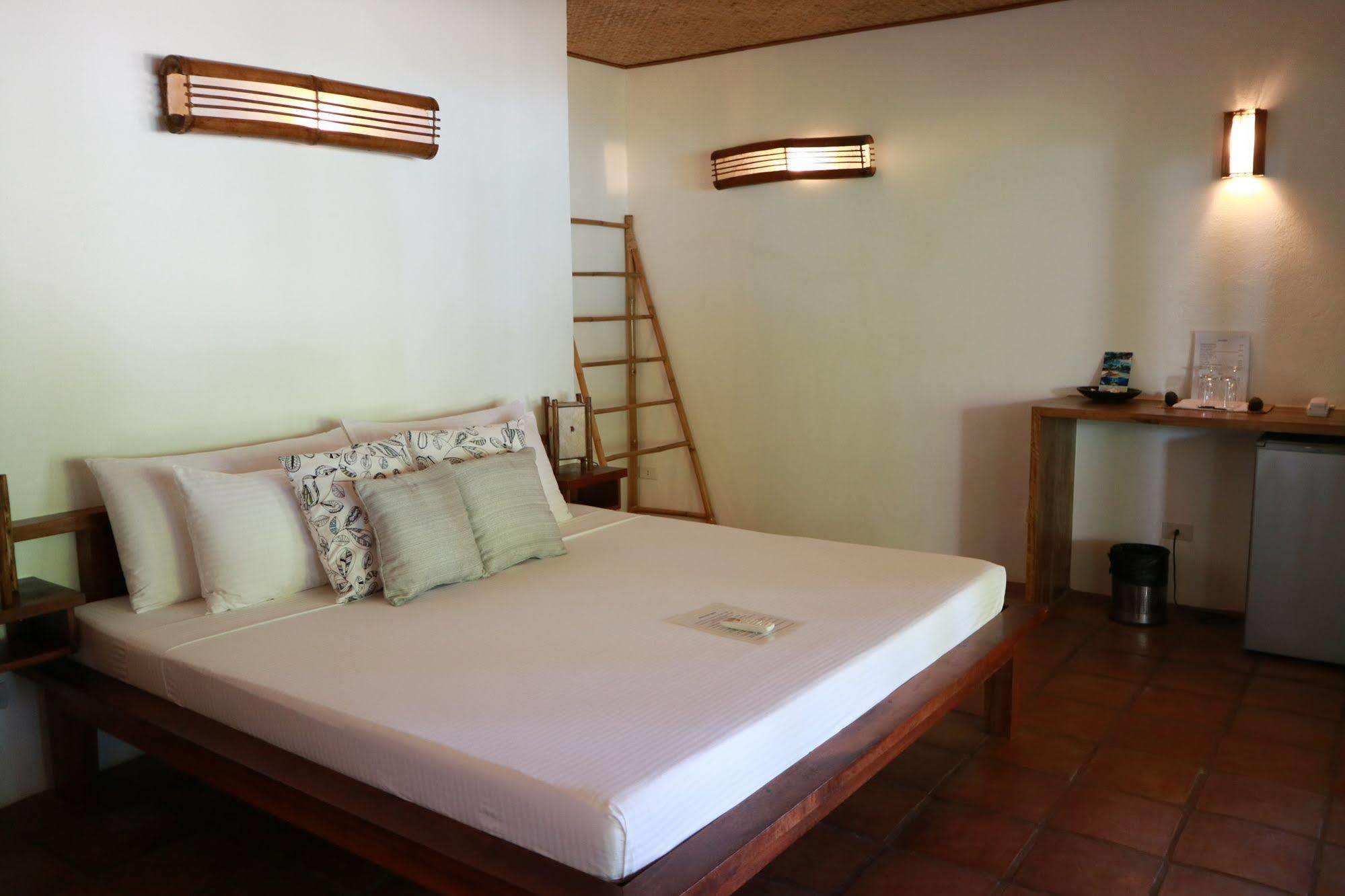 Mahogany Hotel 3*
