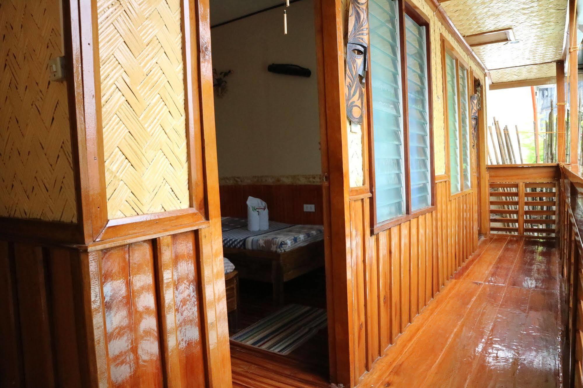Guest house Balay Paragua 3*