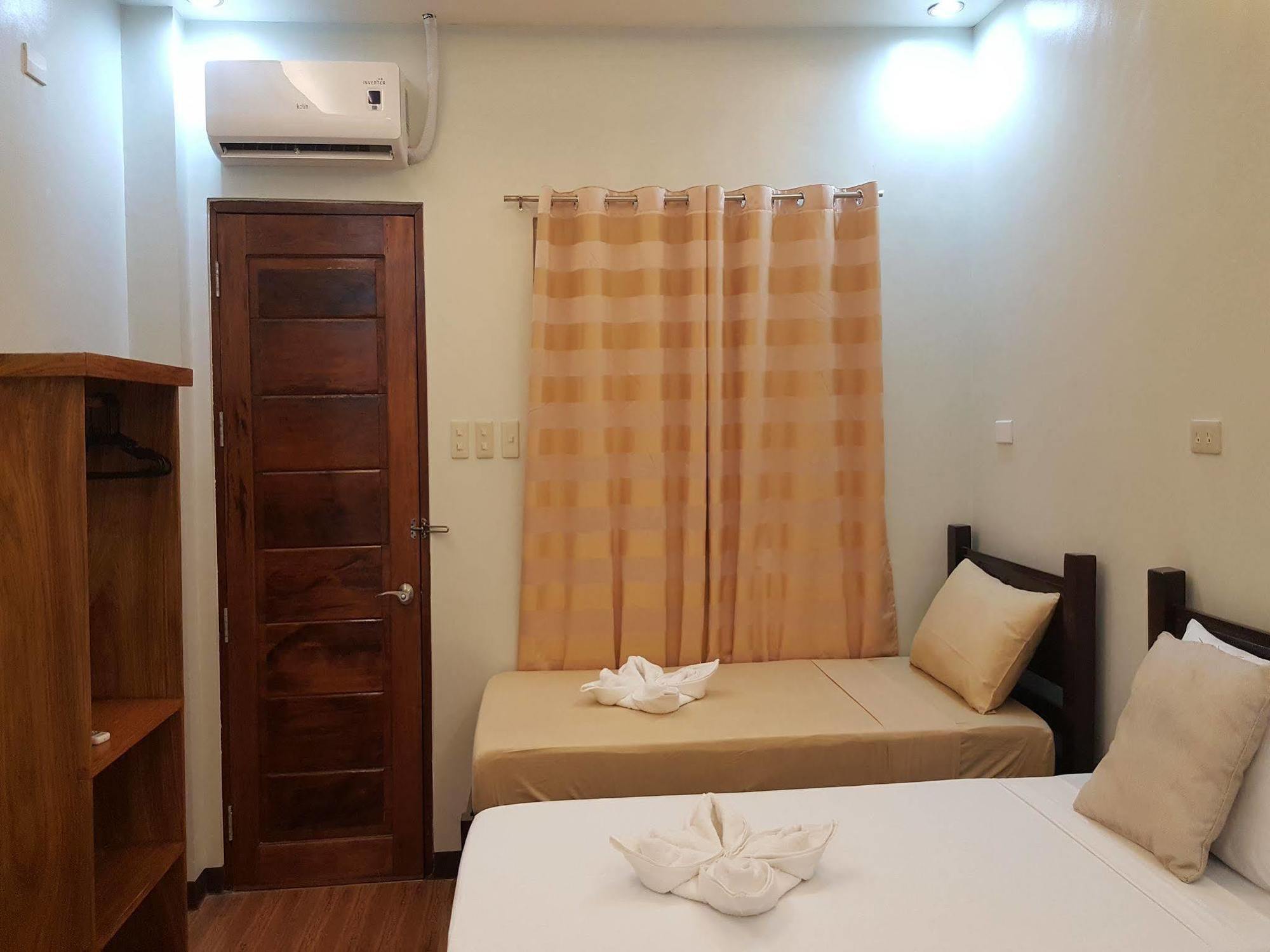 Seaslugs Travellers Inn