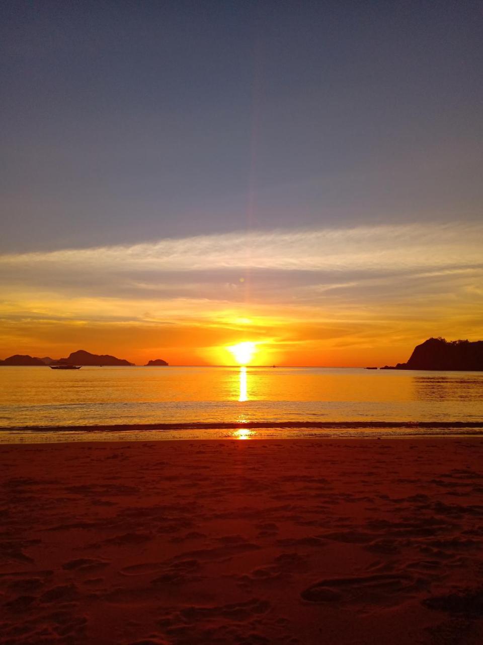 Valine Grace El Nido