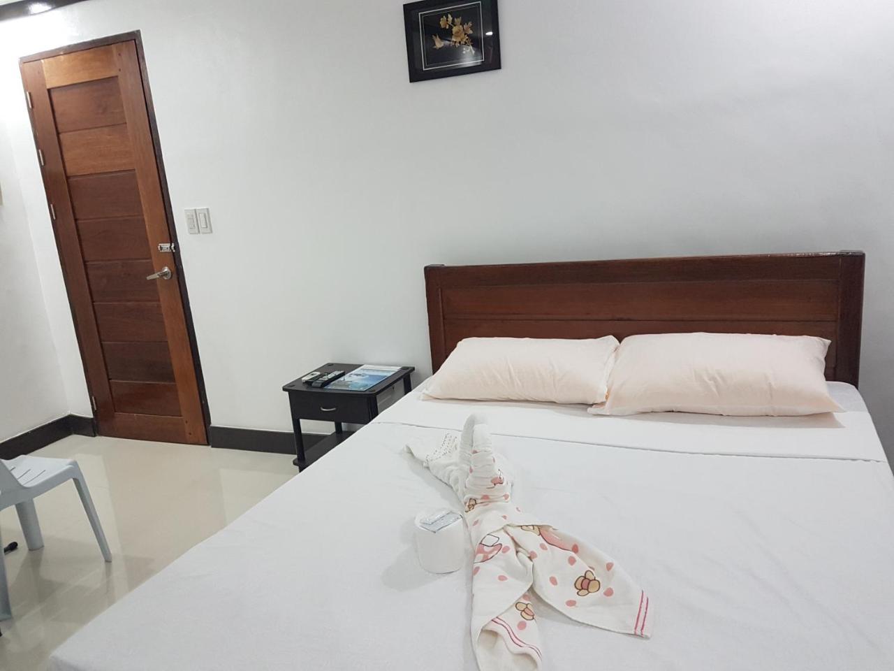 Jace's Travellers Inn El Nido