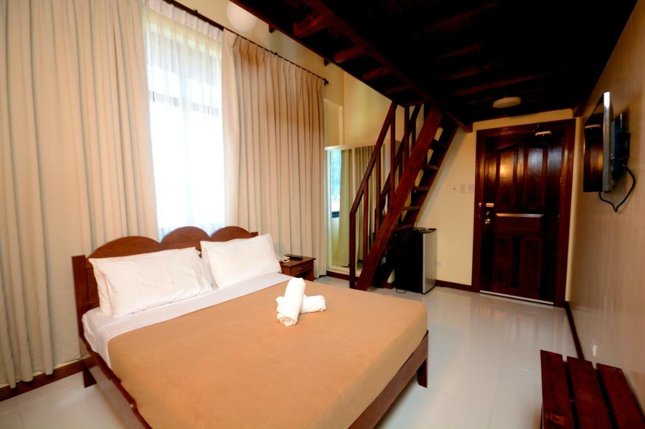 Ipil Hotel 3*