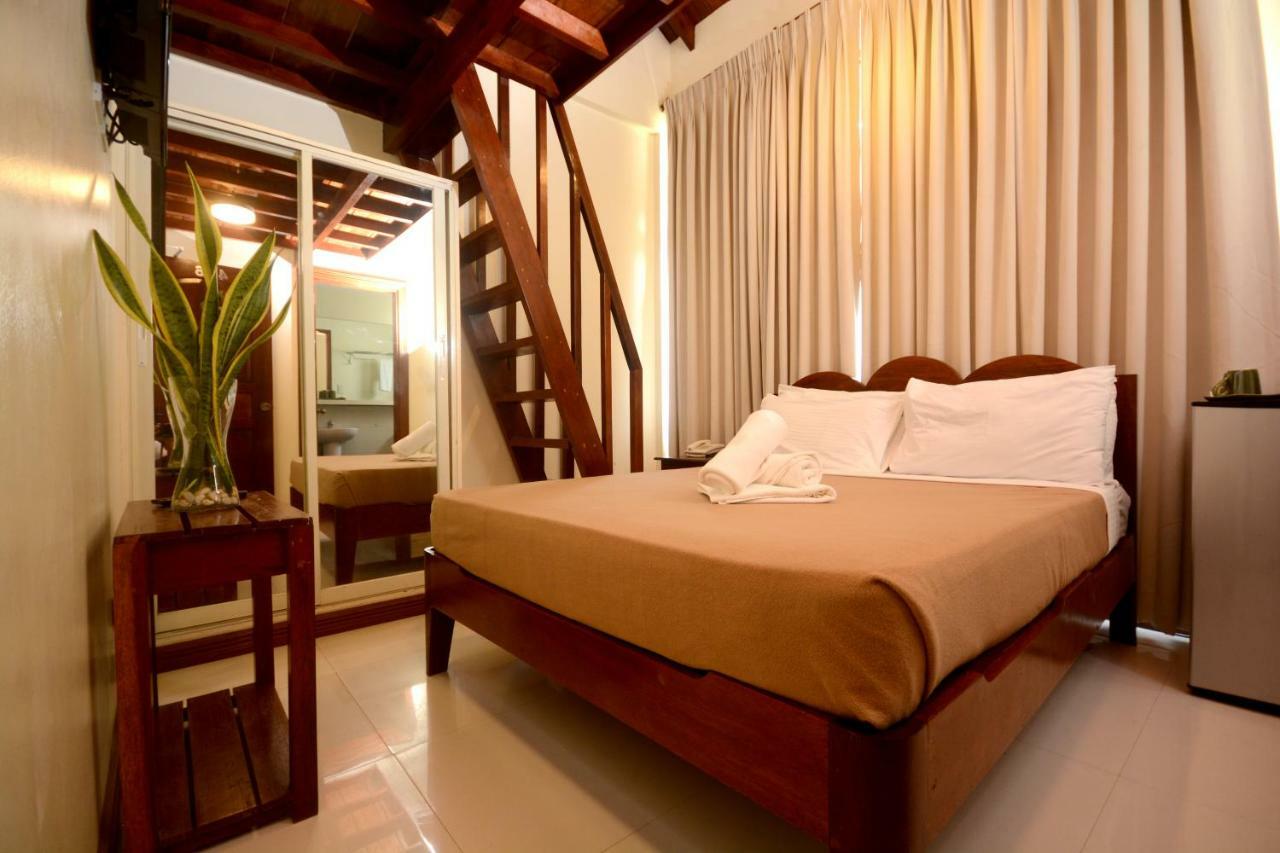 Ipil Hotel 3*