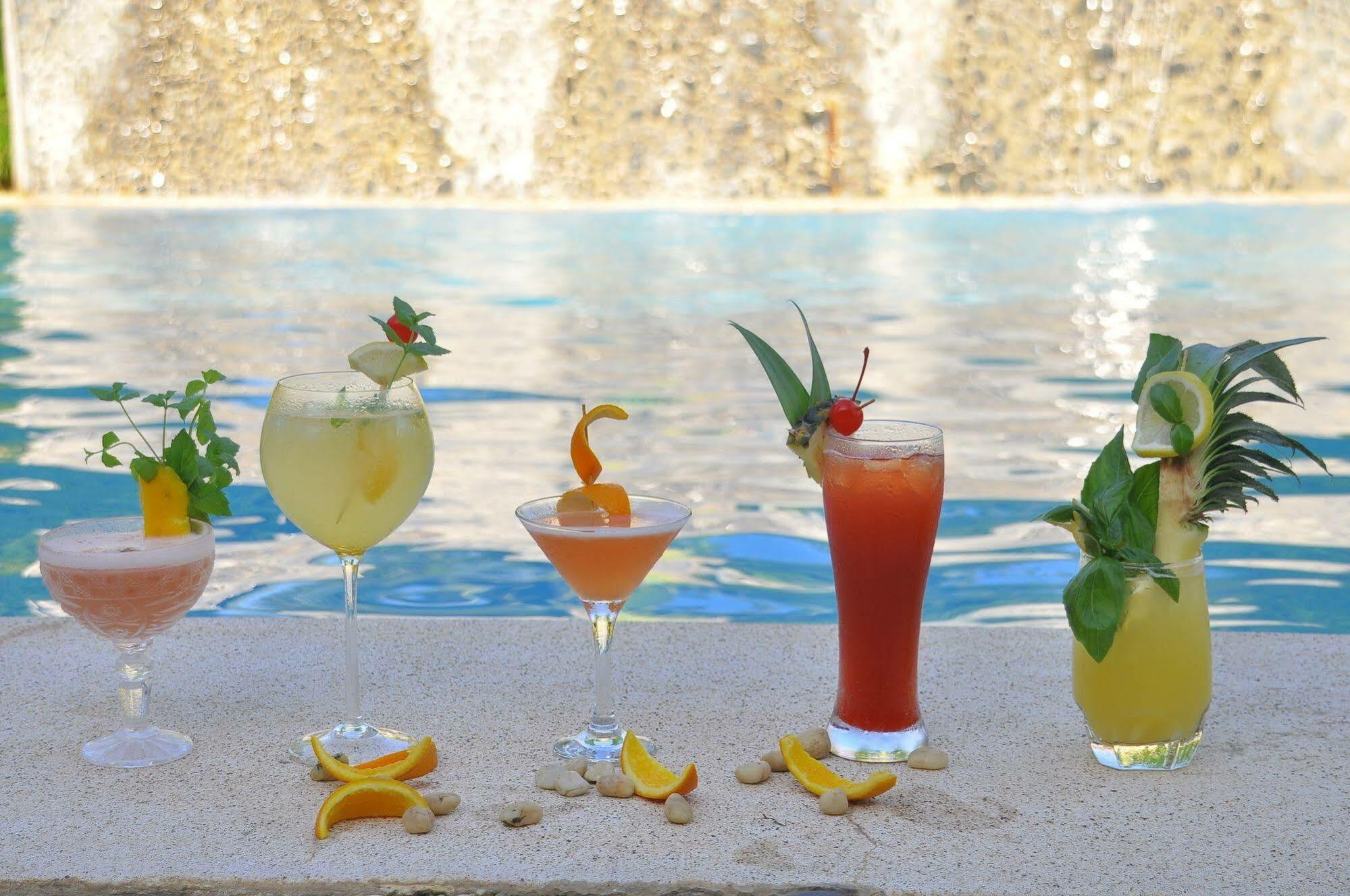 Lio Resort 3*