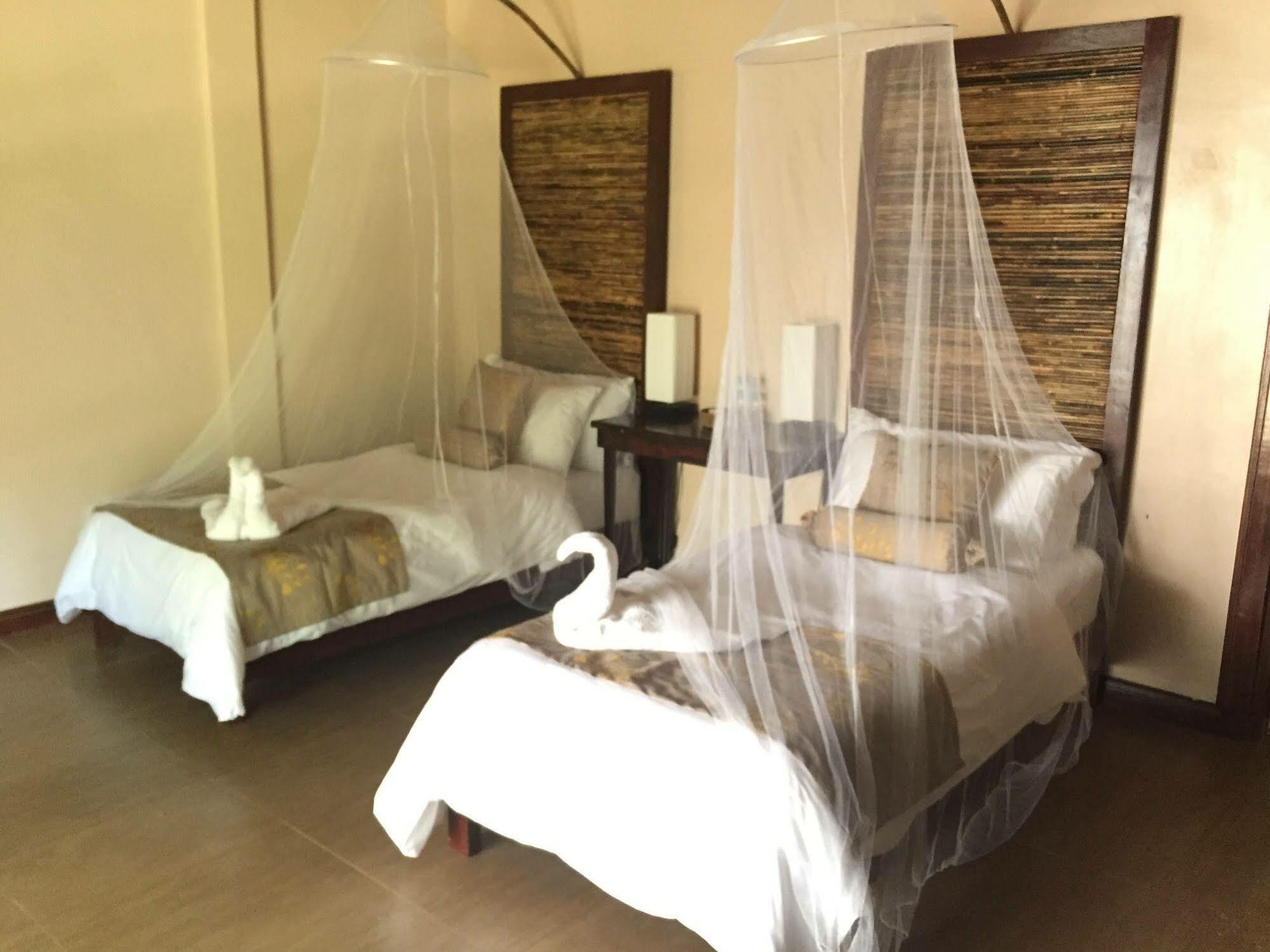 Lio Resort