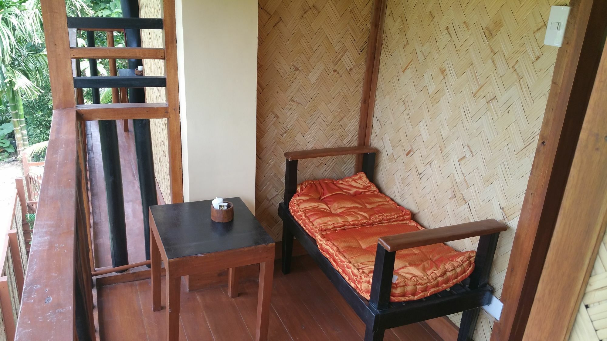 Dragonfly Hotel El Nido