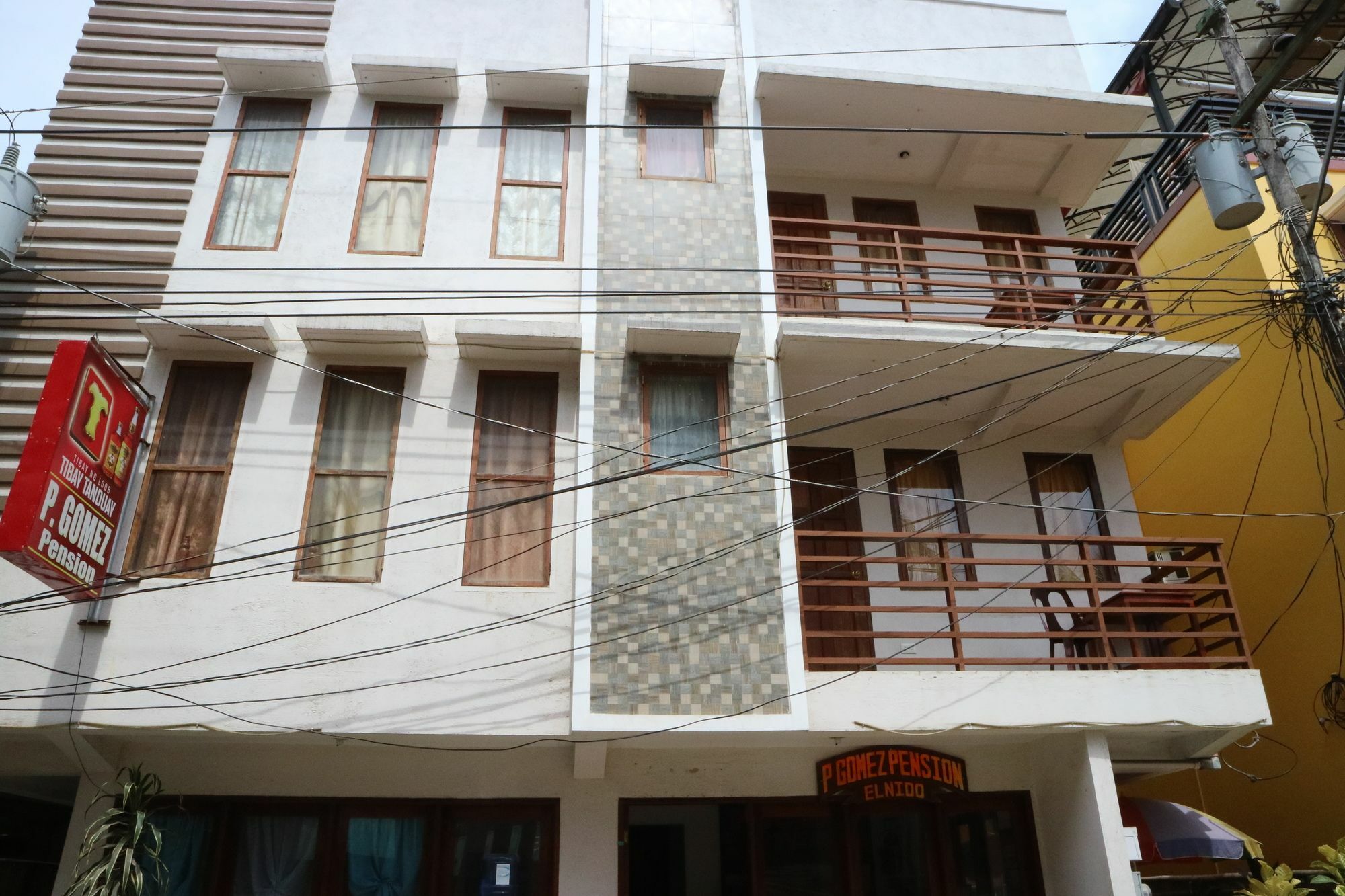 Guest house P Gomez 2*