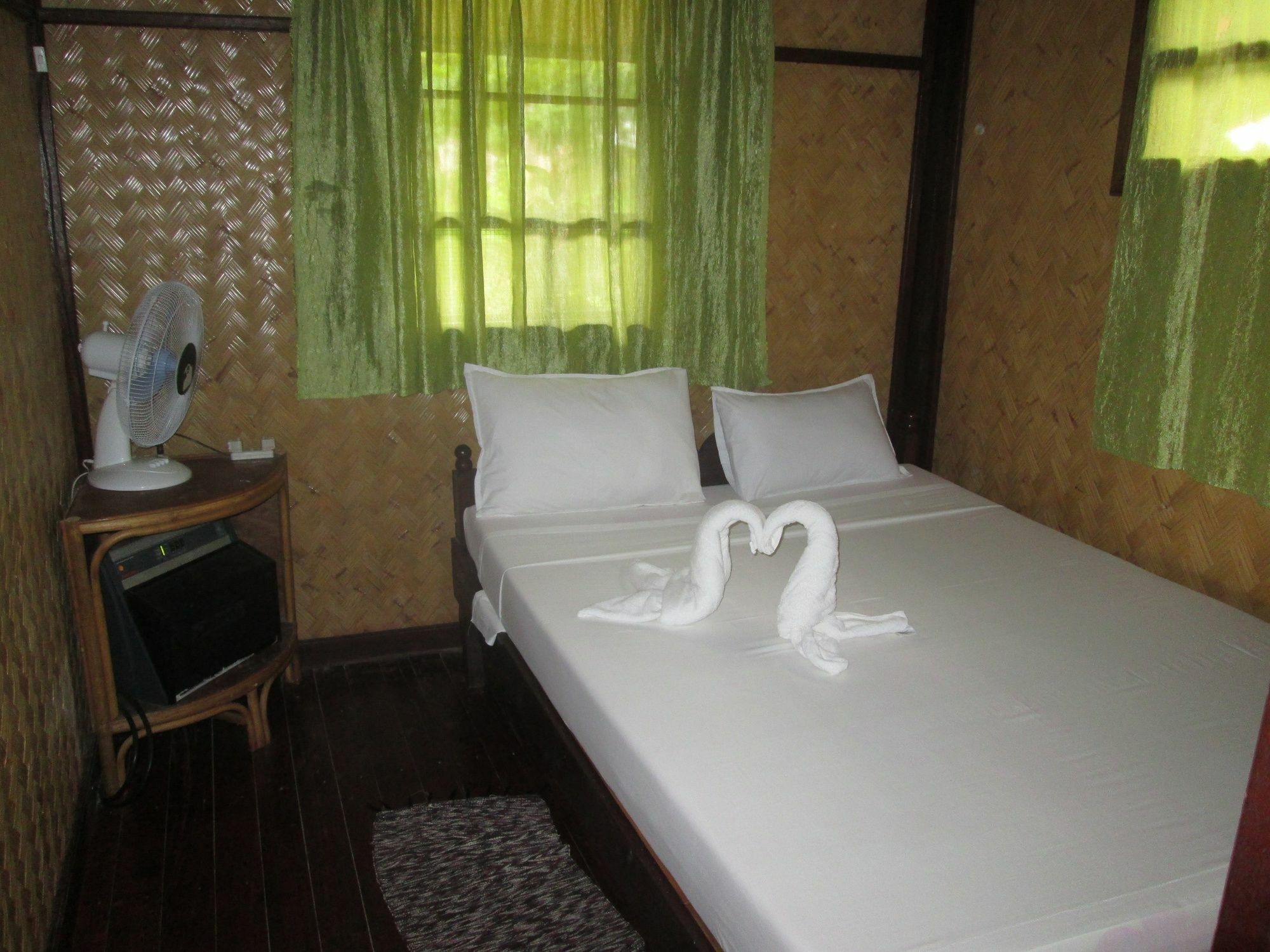 Hotel Las Cabanas Beach Resort 2*