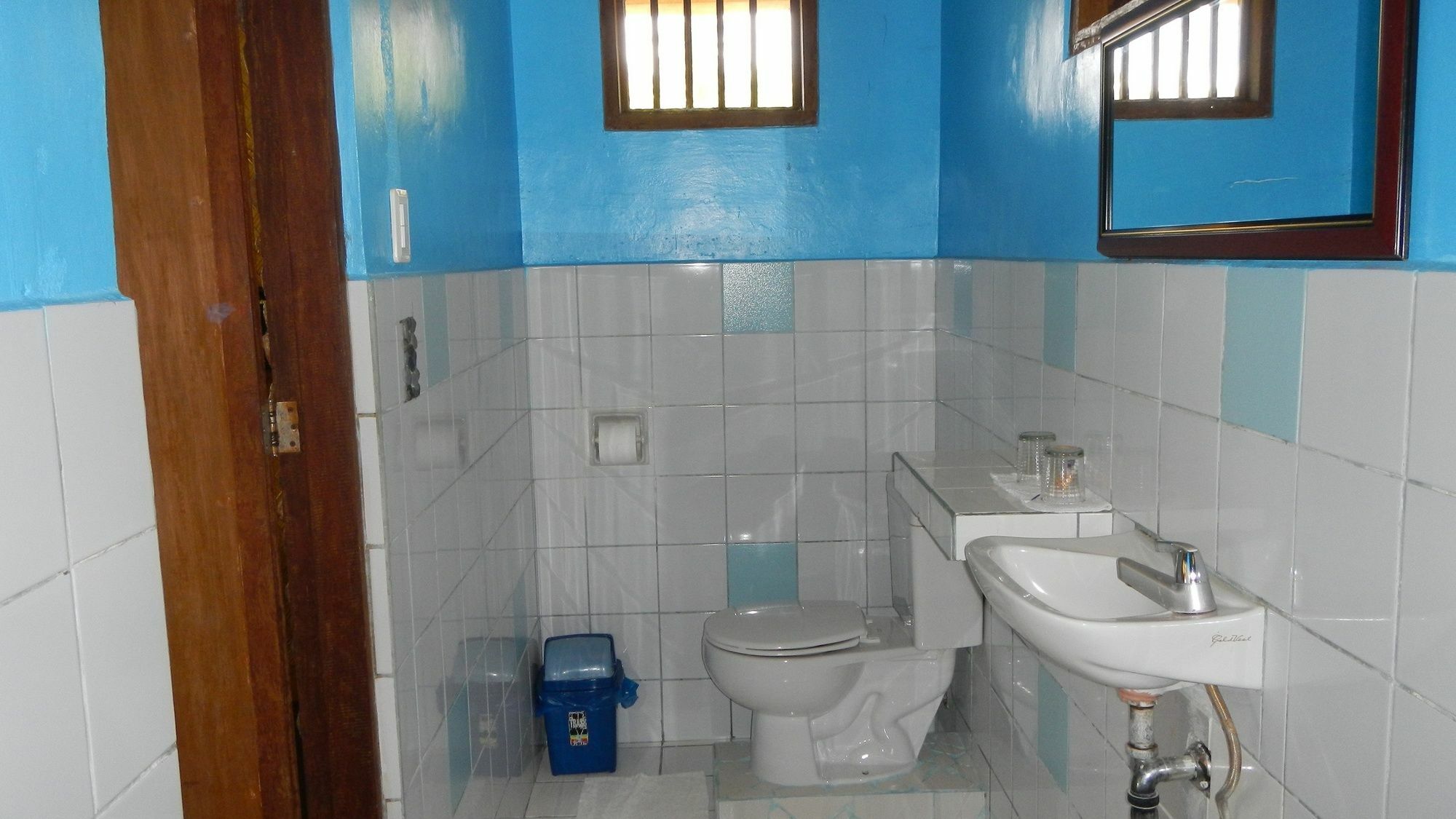 Las Cabanas Beach Resort 2*