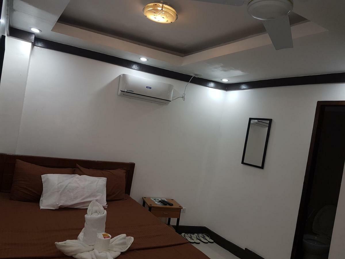 Jace's Travellers Inn 3*
