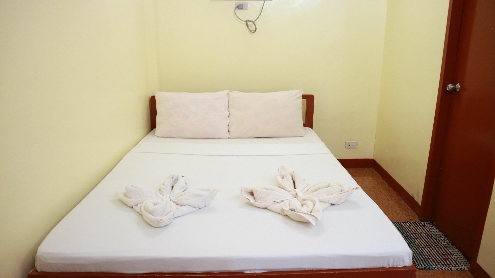 Bed & Breakfast Mam Olson Pensionne House El Nido